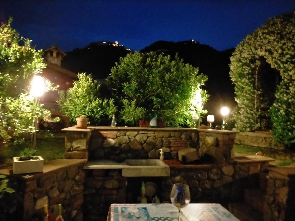 Jasmine Cottage Luni Екстериор снимка